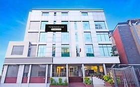 Townhouse Jln Marg Formerly Ritz Residency